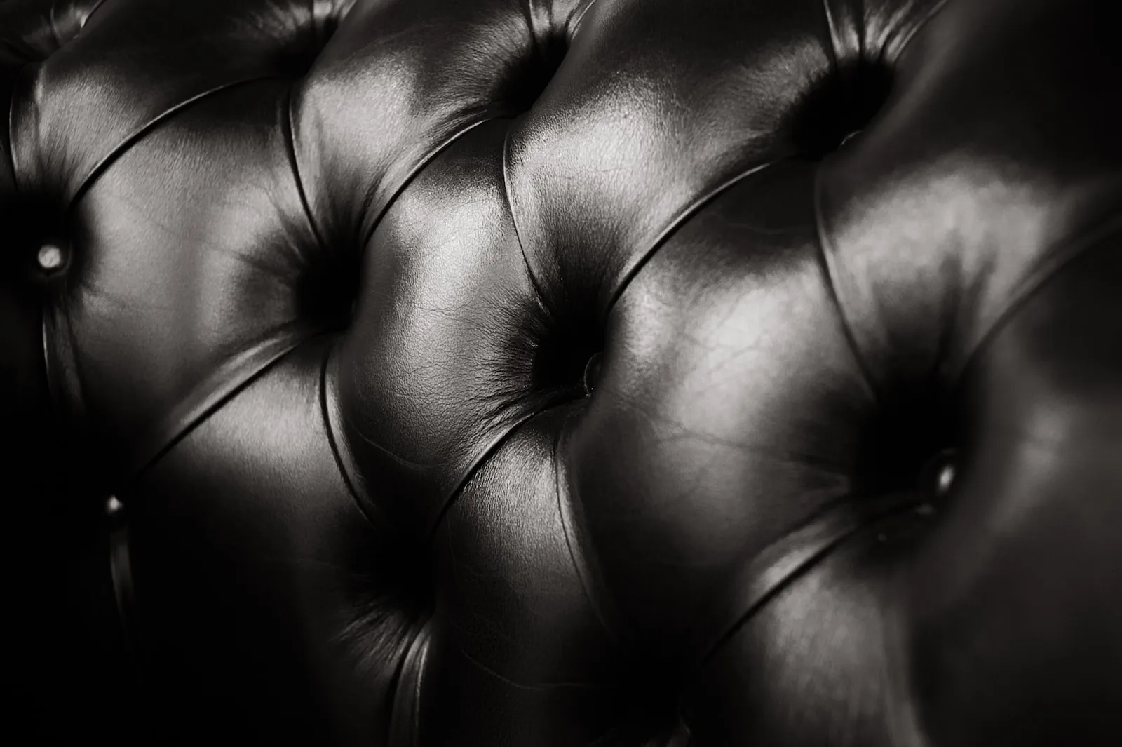 Nettoyer canapé en cuir