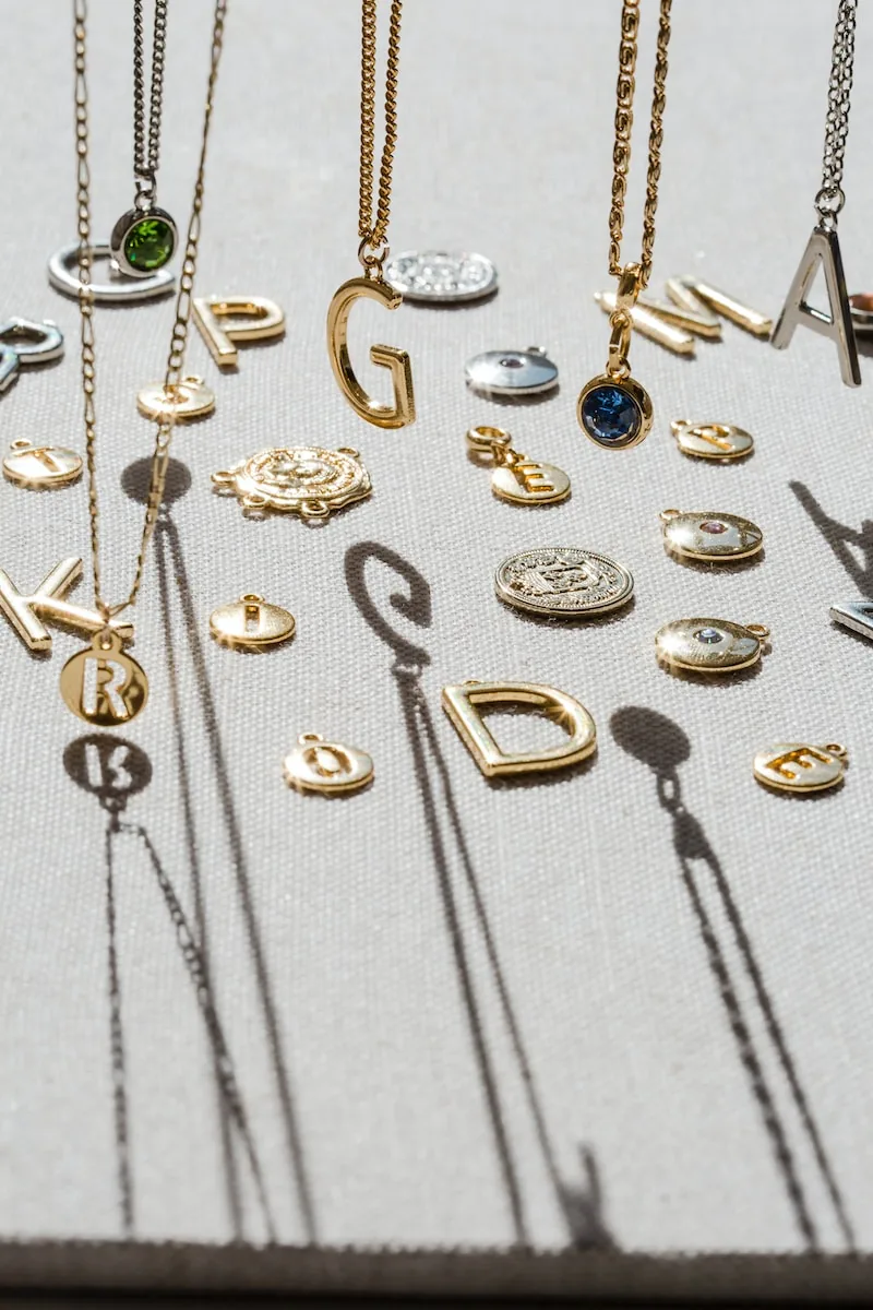bijoux en acier